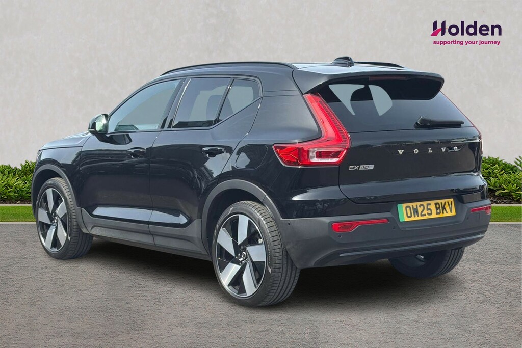 Volvo EX40 Ultra OW25BKV Black #3