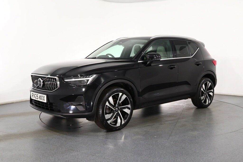 Volvo XC40 Ultra Bright RV25WXX Black #3
