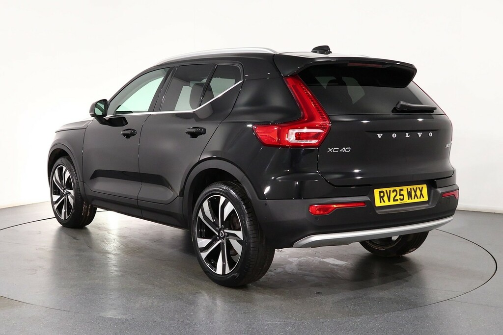 Volvo XC40 Ultra Bright RV25WXX Black #5