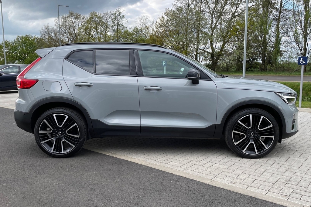 Volvo XC40 Ultra Dark RA74KJE Grey #4