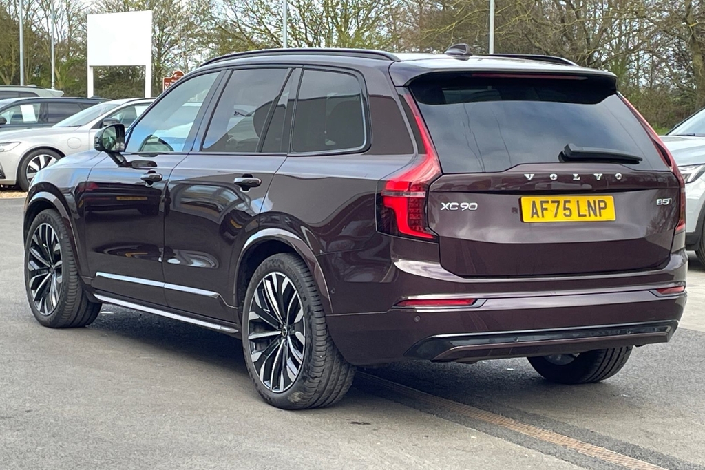 Volvo XC90 2.0 B5 Mhev Ultra Dark AF75LNP Red #3