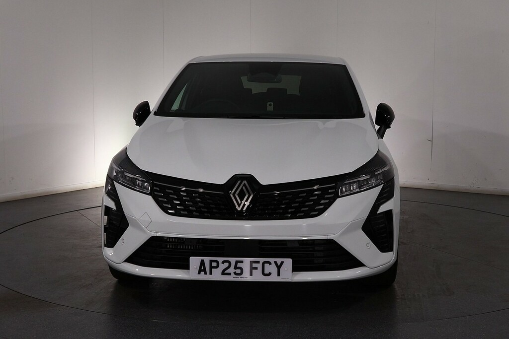 Renault Clio 1.0 Tce Techno Hatchback AP25FCY White #2