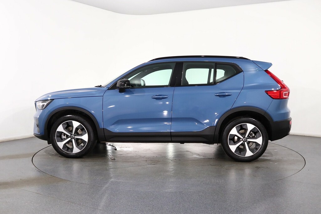 Volvo XC40 Plus Dark Blue #4