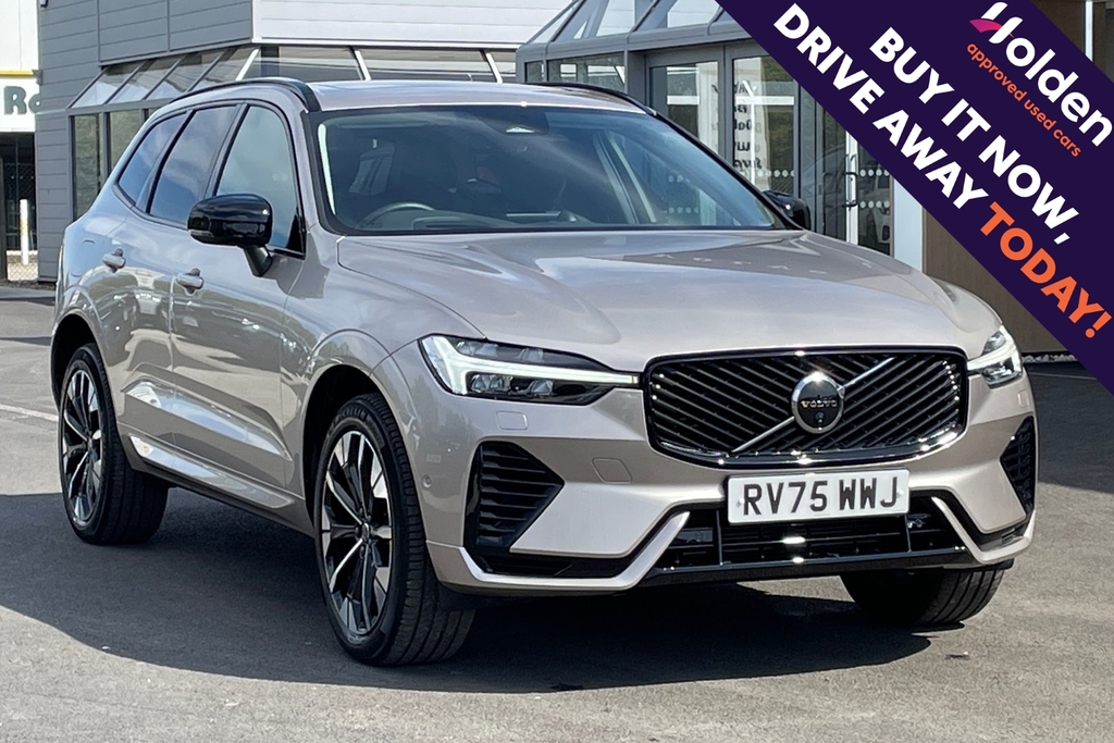 Volvo XC60 Ultra Dark Gold