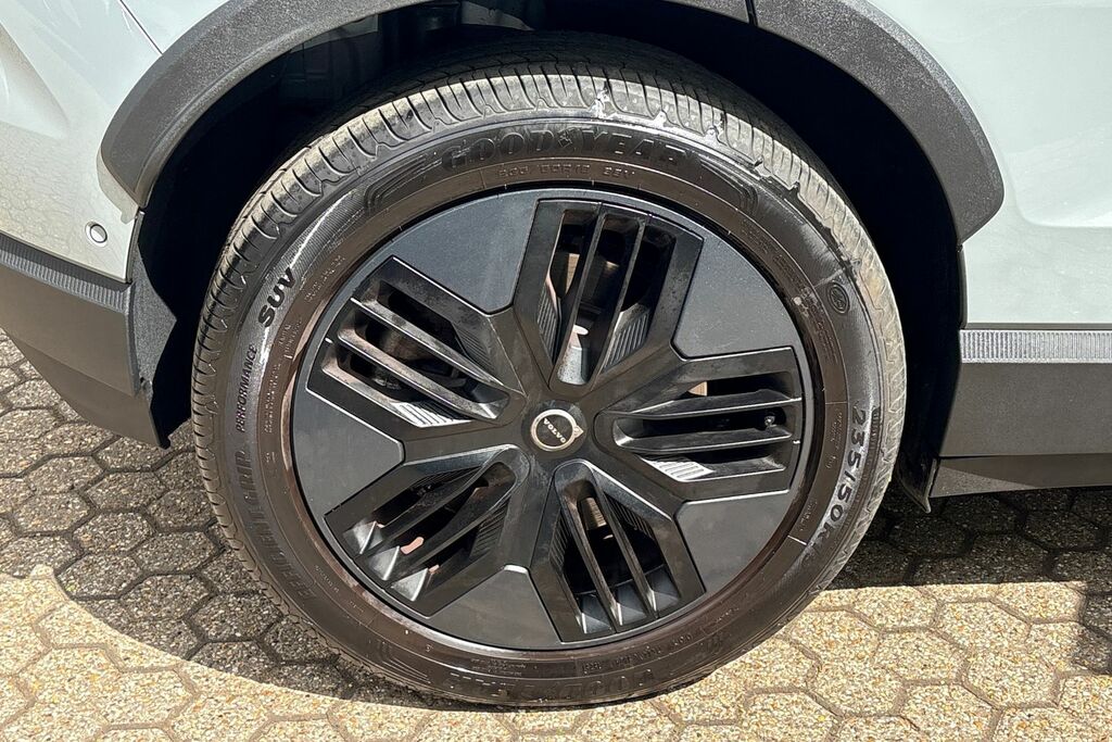 Volvo EX30 Cross Country Ultra Grey #5