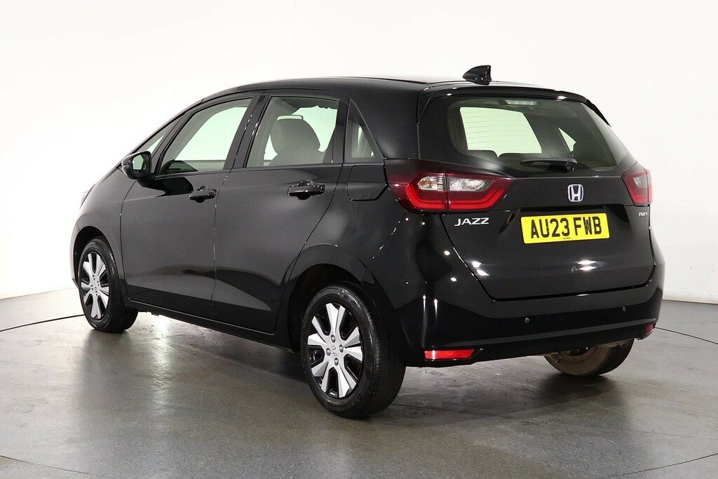Honda Jazz 1.5 I-mmd Hybrid Sr Cvt AU23FWB Black #3