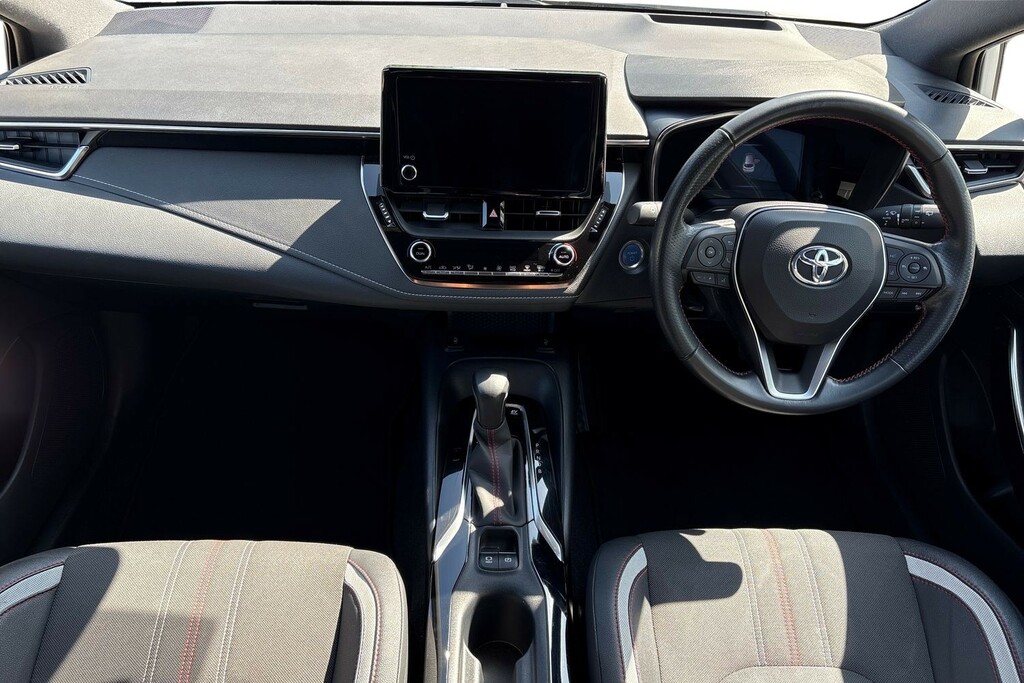 Toyota Corolla Gr Sport GV72DKX White #6