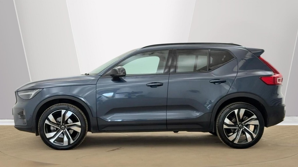 Volvo XC40 Ultra Dark RE75AVL Blue #6