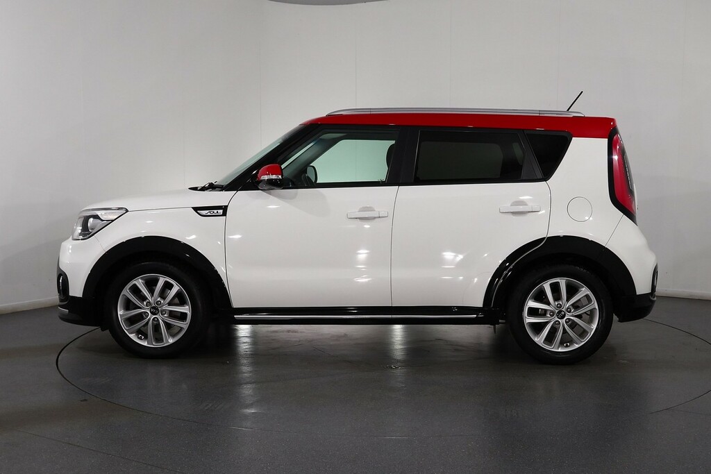 Kia Soul 1.6 Crdi 2 White #4
