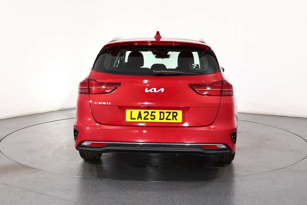 Kia Ceed Sportswagon 1.5T 2 Kia Approved LA25DZR Red #6