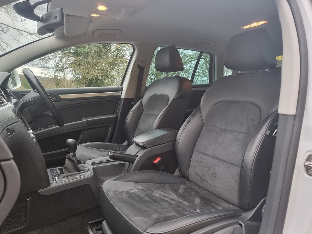 Skoda Superb Tdi Tour De France White #2