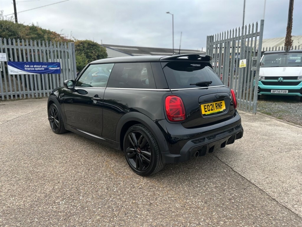 Mini Hatch 1.5 Cooper Sport EO21RNF Black #5