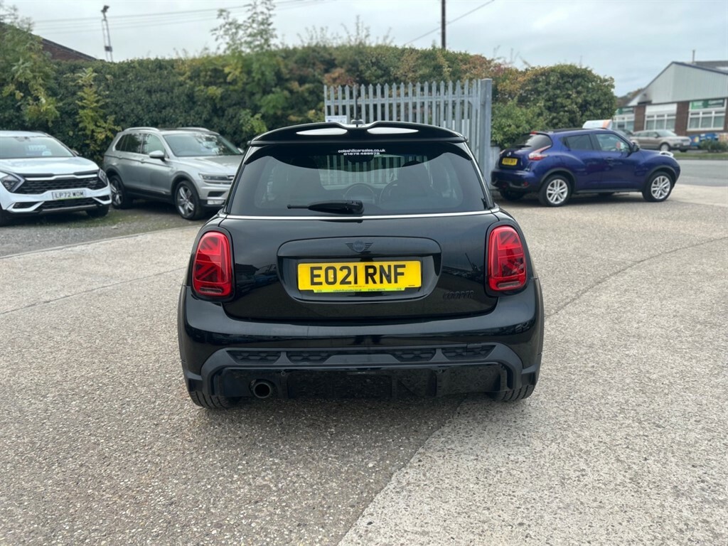 Mini Hatch 1.5 Cooper Sport EO21RNF Black #6