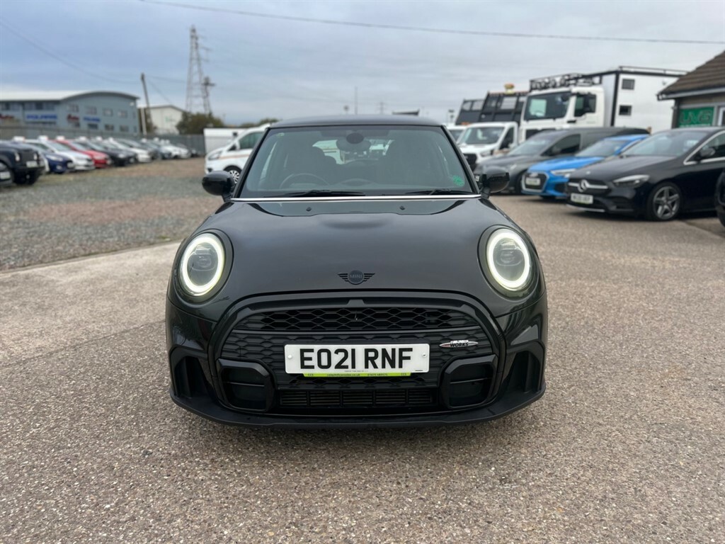 Mini Hatch 1.5 Cooper Sport EO21RNF Black #2