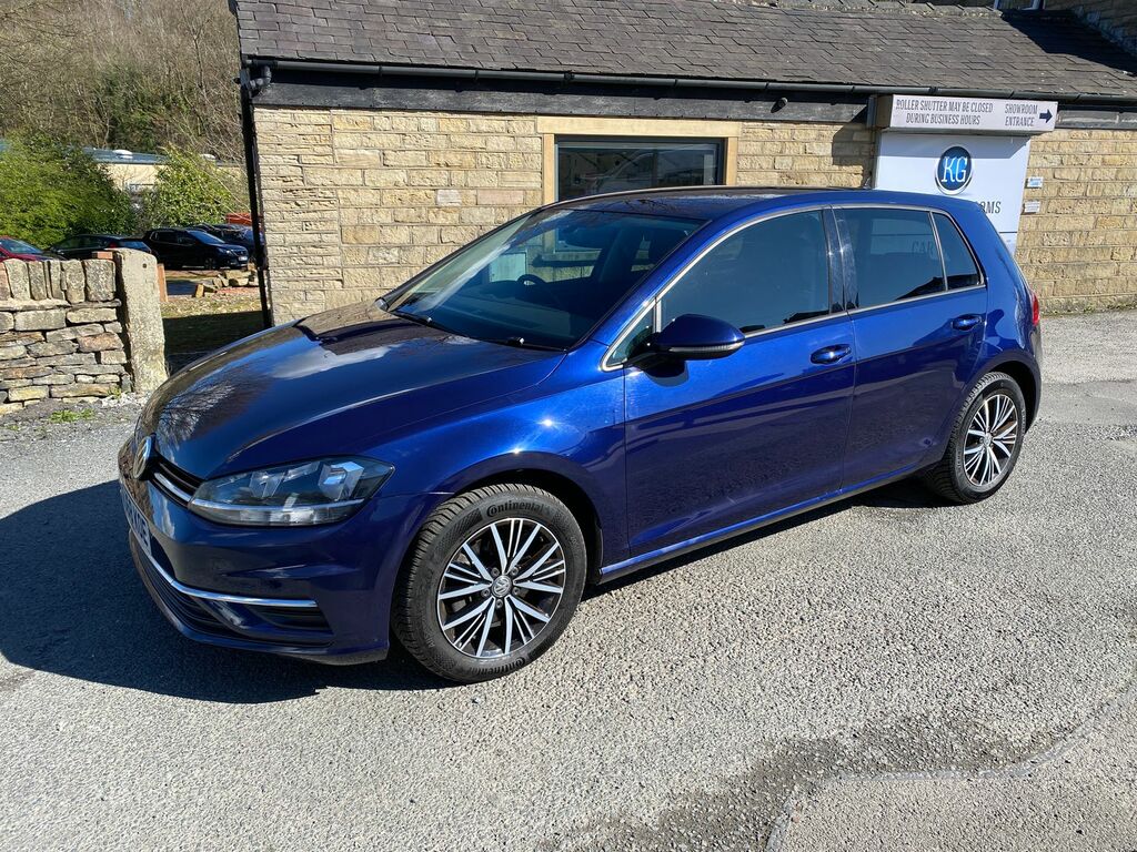 Volkswagen Golf 1.6 Tdi Se Nav Hatchback Dsg Euro 6 S Blue