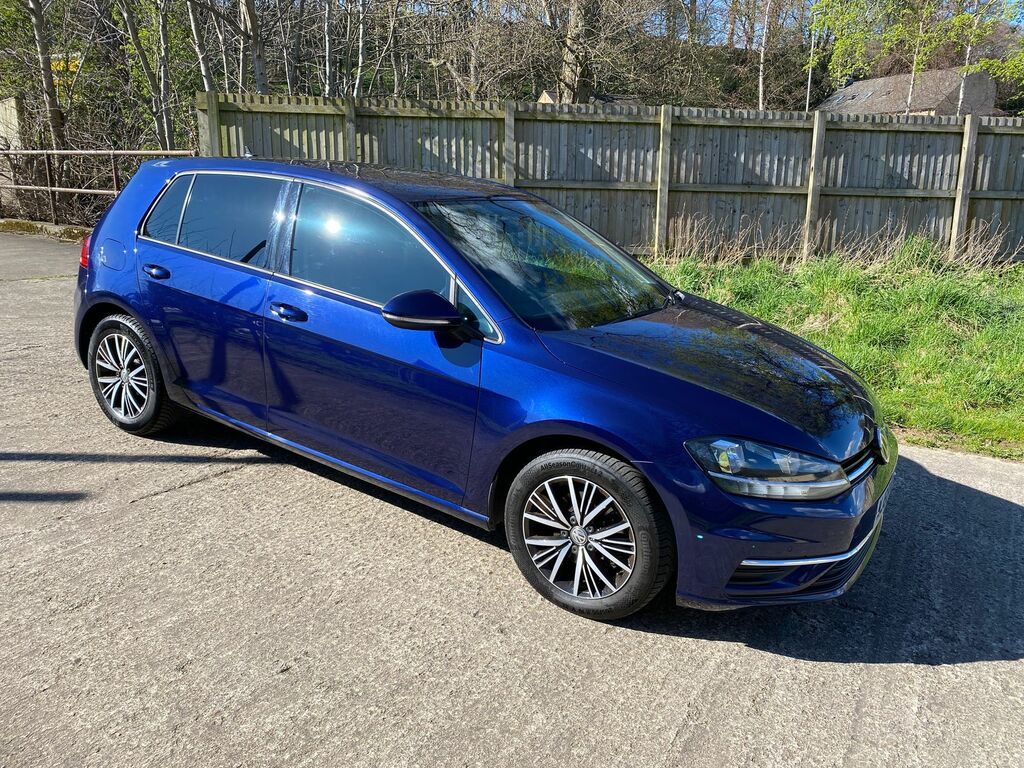 Volkswagen Golf 1.6 Tdi Se Nav Hatchback Dsg Euro 6 S WJ68KOE Blue #2