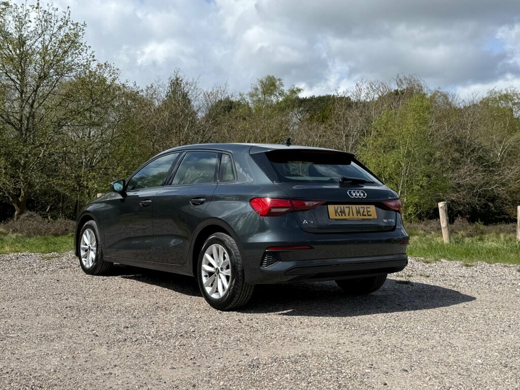 Audi A3 1.5 Tfsi 35 Technik Sportback S Tronic Euro 6 Ss KM71MZE Grey #5