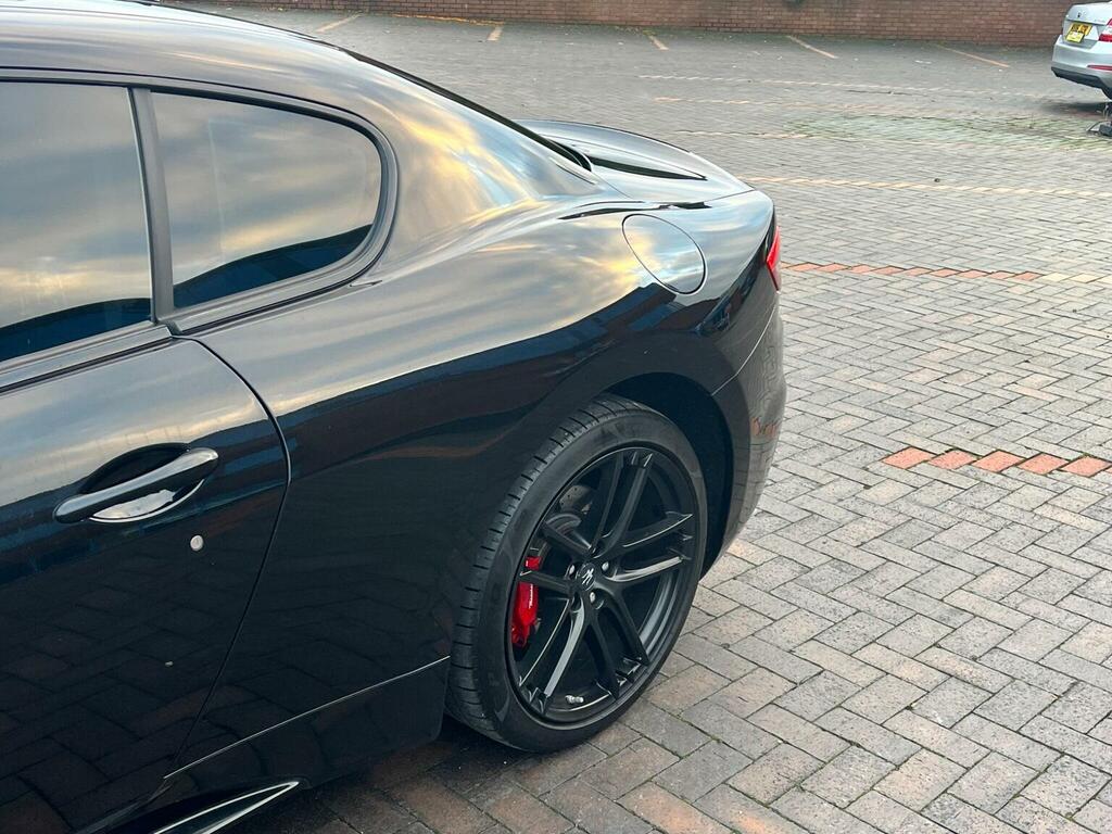 Maserati GranTurismo V8 Sport Nerissimo Coupe Euro 6 Red #31