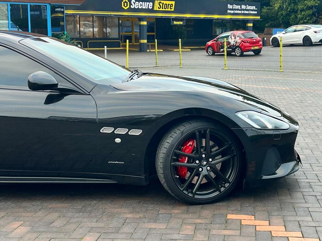 Maserati GranTurismo V8 Sport Nerissimo Coupe Euro 6 Red #25