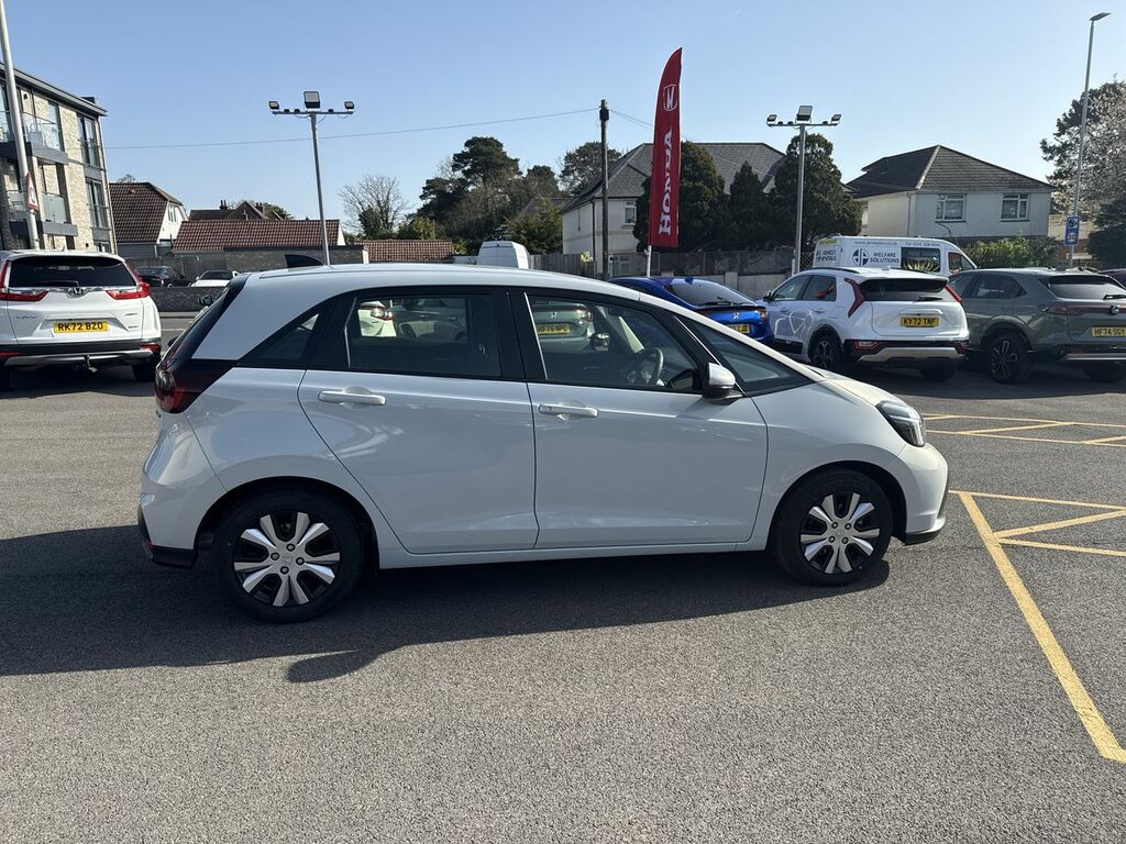 Honda Jazz 1.5 H I-mmd Elegance Hatchback Hybrid E RF25UDZ White #5
