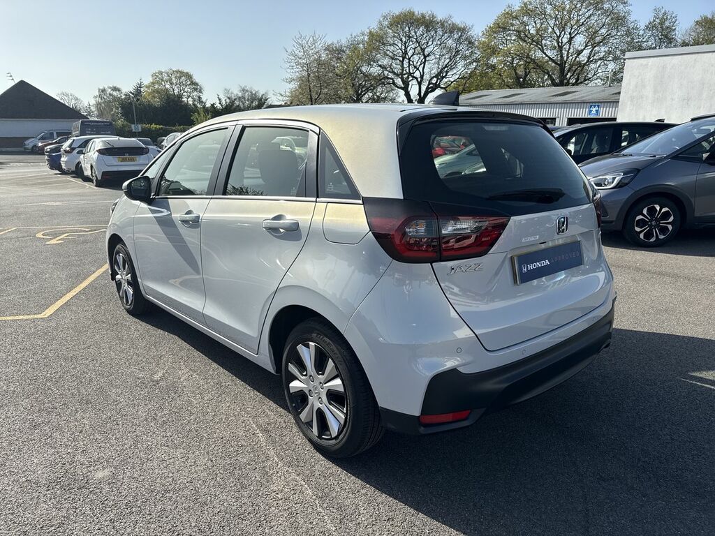 Honda Jazz 1.5 H I-mmd Elegance Hatchback Hybrid E RF25UDZ White #3