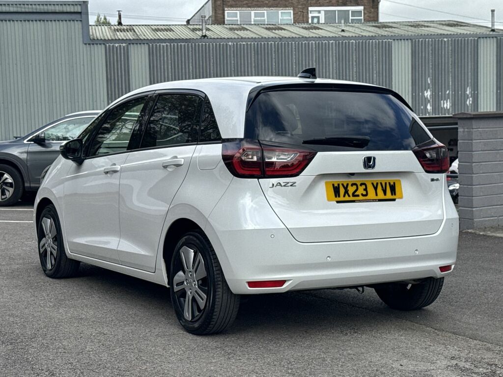 Honda Jazz 1.5 H I-mmd Ex Hatchback Hybrid Ecvt Eu WX23YVW White #3