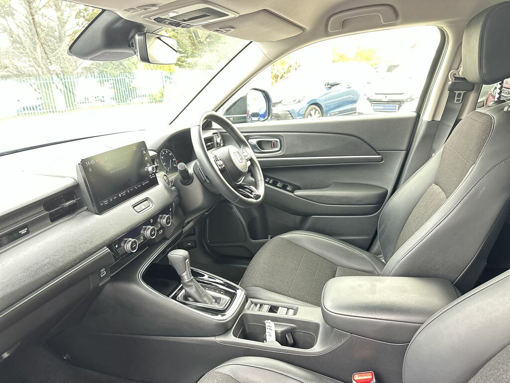 Honda Hr-V 1.5 H I-mmd Advance Suv Hybrid Cvt Euro CK73XCU Black #2