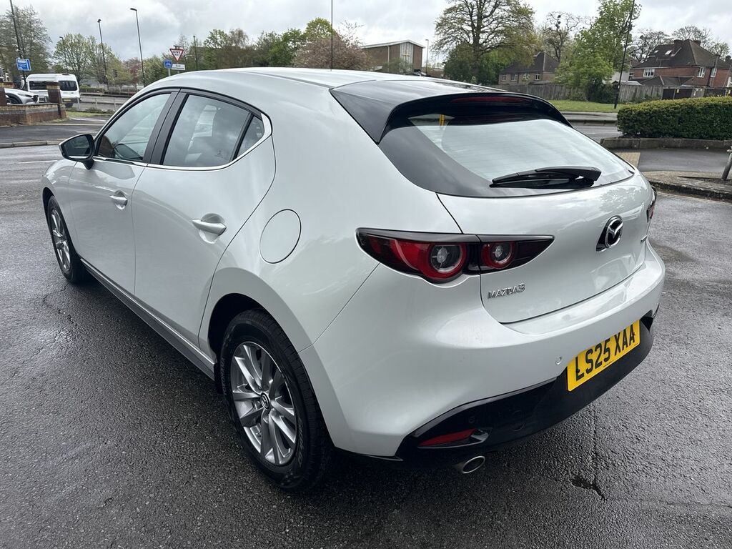Mazda 3 2.5 E-skyactiv-g Mhev Centre-line Hatchback Pe LS25XAA #6