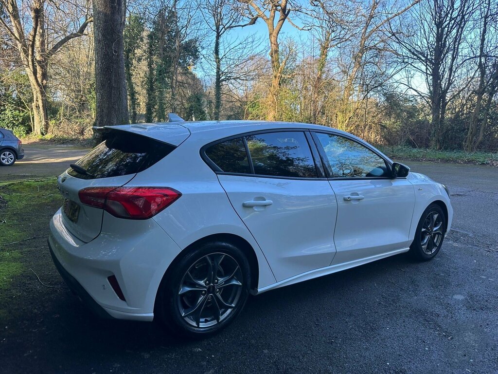 Ford Focus 1.0T Ecoboost St-line Euro 6 Ss CA69FHM White #6