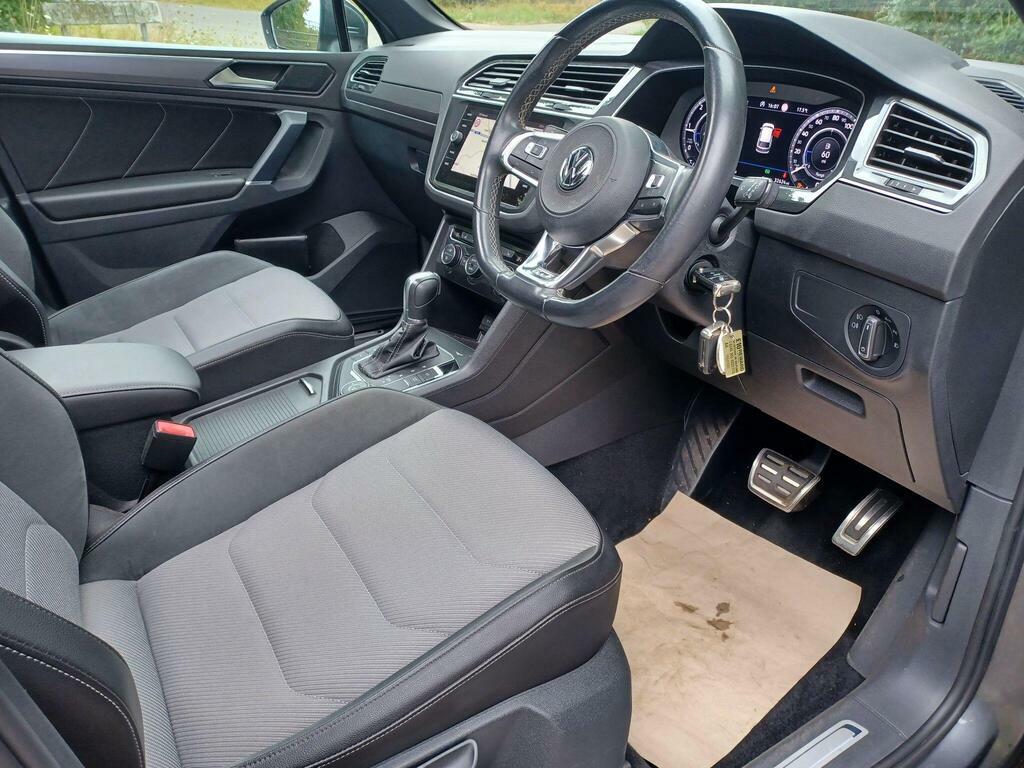 Volkswagen Tiguan 2.0 Tdi R-line Dsg 4Motion Euro 6 S S Grey #6