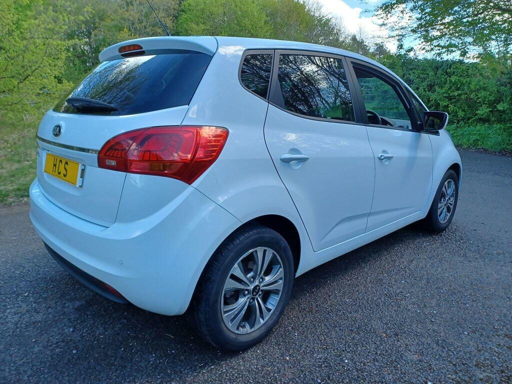 Kia Venga 1.6 3 Euro 6  White #2