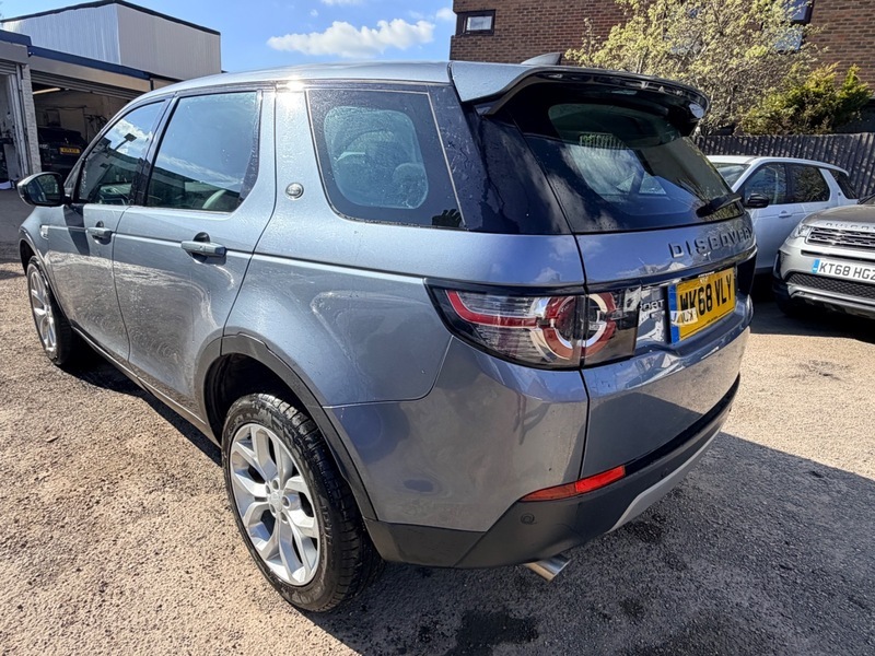 Land Rover Discovery Sport Td4 Hse WK68VLY Blue #2
