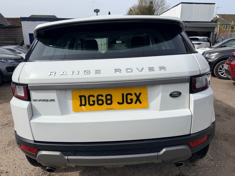 Land Rover Range Rover Evoque Td4 Se DG68JGX White #4
