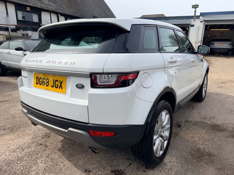 Land Rover Range Rover Evoque Td4 Se DG68JGX White #5