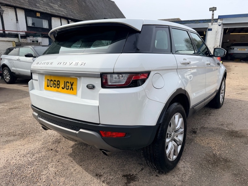 Land Rover Range Rover Evoque Td4 Se DG68JGX White #6