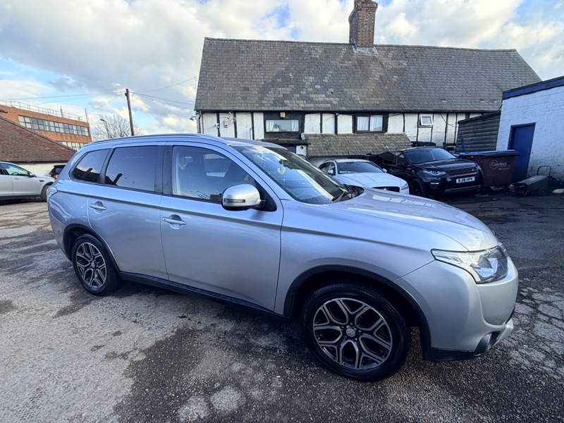 Mitsubishi Outlander Di-d Gx 3 Silver #2
