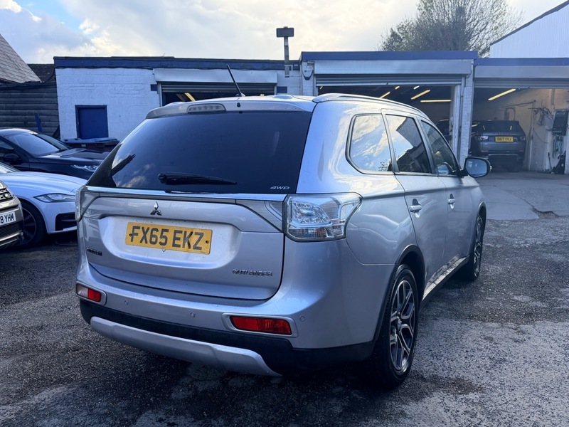 Mitsubishi Outlander Di-d Gx 3 Silver #6