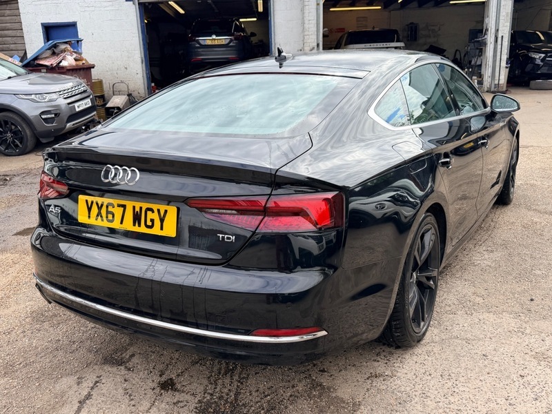 Audi A5 Sportback Tdi Se YX67WGY Black #6