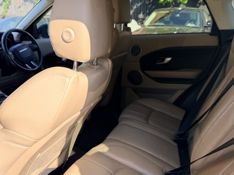 Land Rover Range Rover Evoque Td4 Se Tech NJ16KNF Brown #3