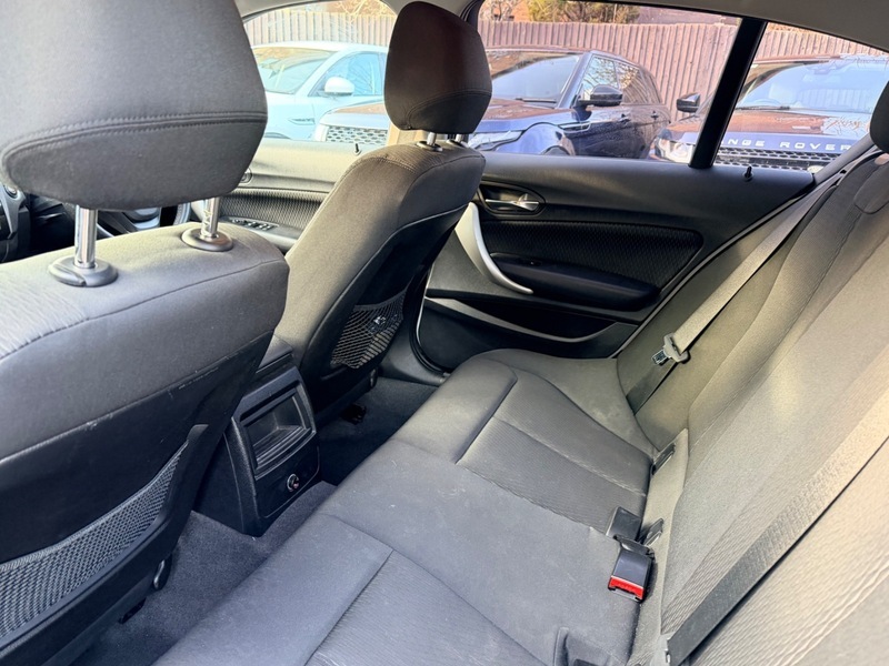 BMW 1 Series 116D Se YR65EJA White #3
