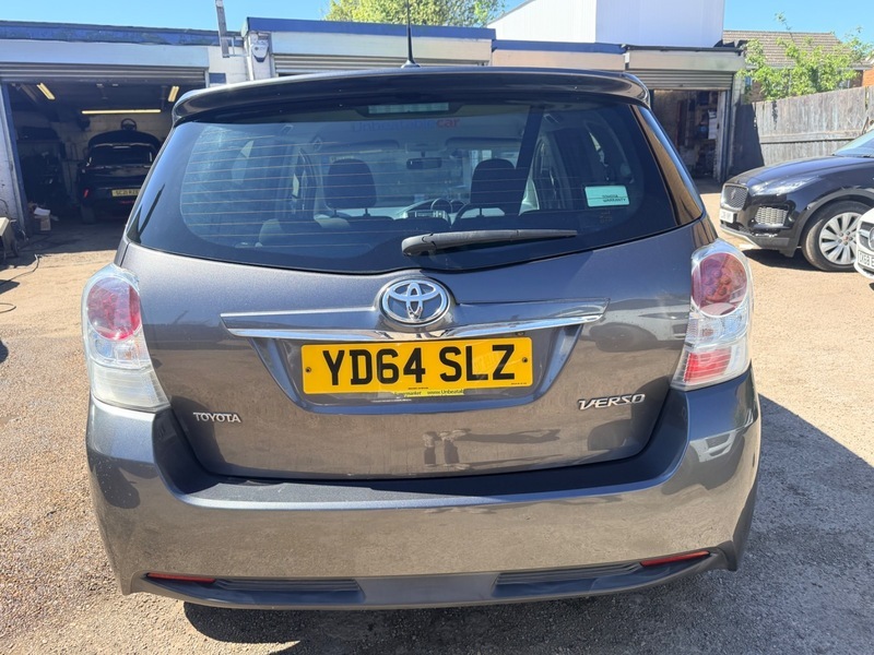 Toyota Verso D-4d Icon Grey #5