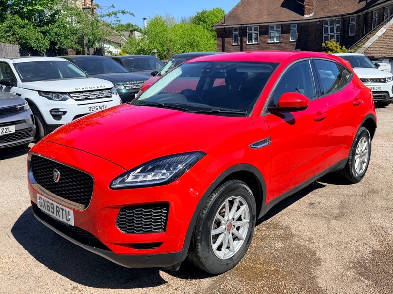 Jaguar E-Pace Core GX69RTU Red #4
