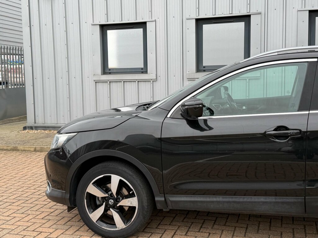 Nissan Qashqai 1.2 Dig-t N-tec Xtron 2Wd Euro 6 Ss LX16CPF Black #5