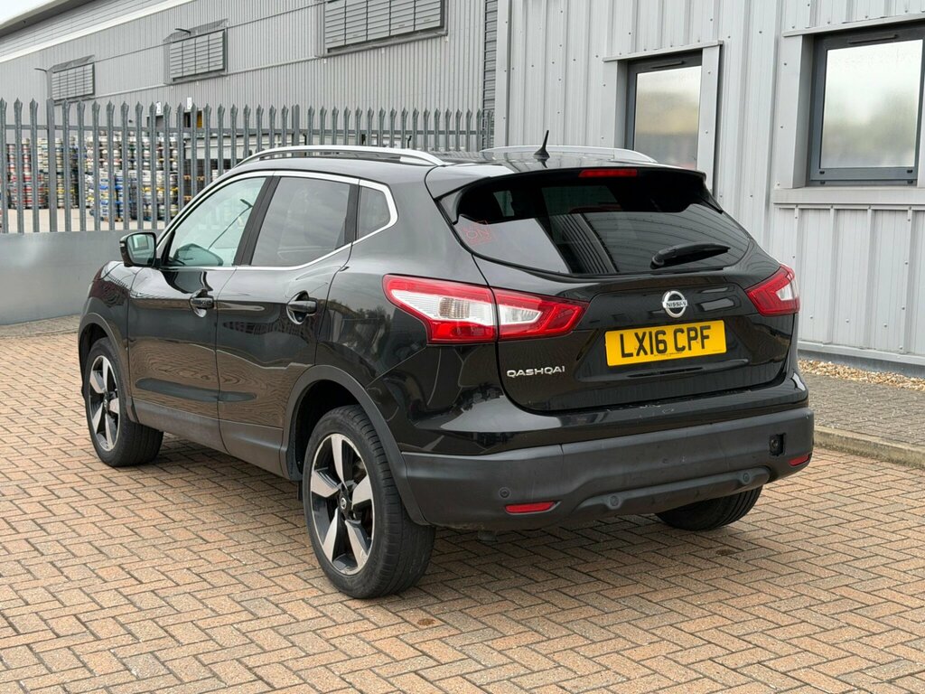 Nissan Qashqai 1.2 Dig-t N-tec Xtron 2Wd Euro 6 Ss LX16CPF Black #4