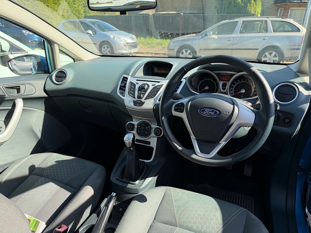 Ford Fiesta Zetec SC09ZST Blue #5