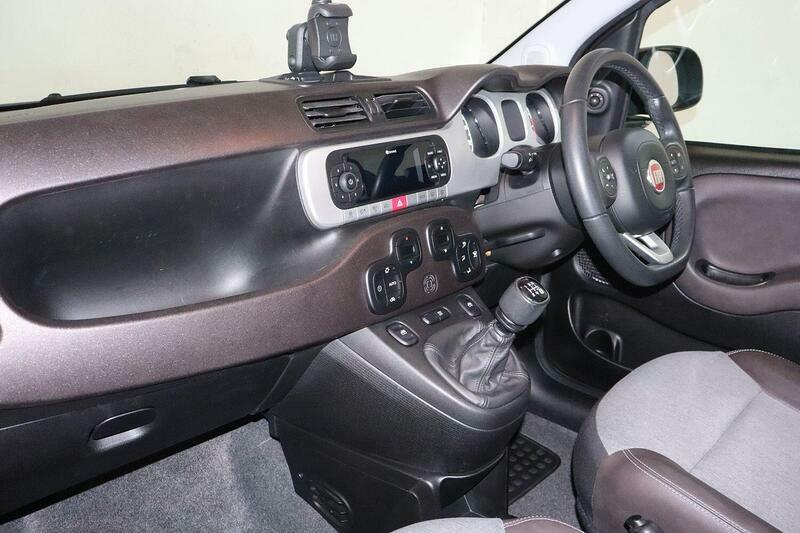 Fiat Panda 1.2 City Cross Euro 6 Ss Black #2