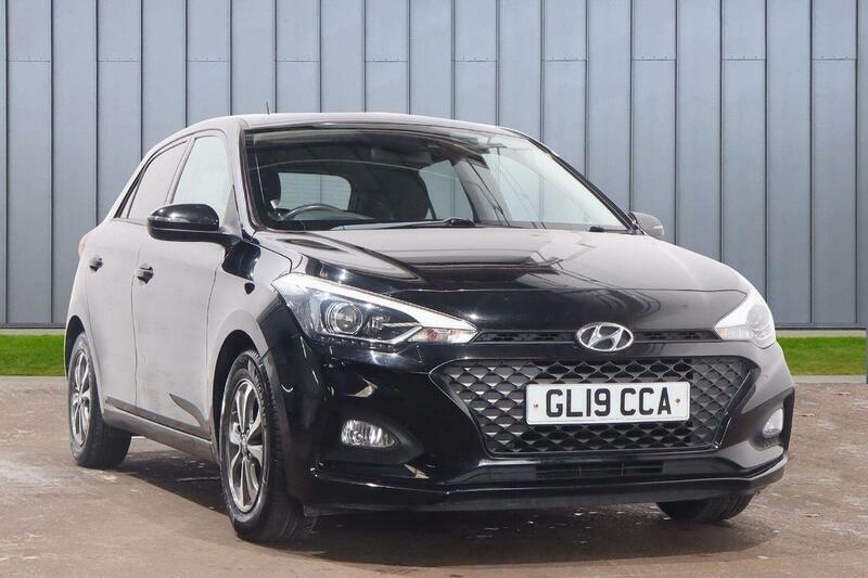 Hyundai I20 1.2 Se Launch Edition Euro 6 Ss Black