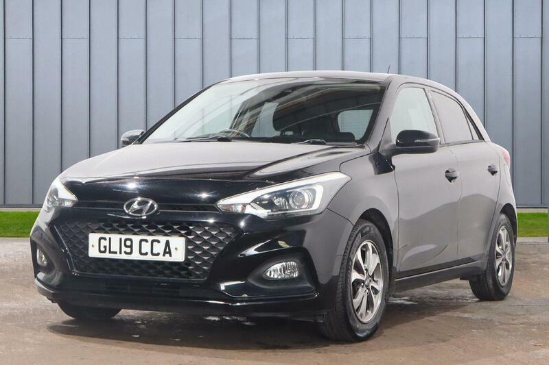 Hyundai I20 1.2 Se Launch Edition Euro 6 Ss GL19CCA Black #4