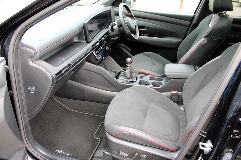 Hyundai Tucson 1.6 T-gdi N Line S Euro 6 Ss EF25FLD Black #2