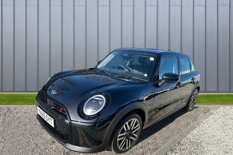 Mini Hatch 2.0S Classic Steptronic Euro 6 Ss YA25GYT Black #4